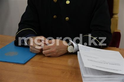 Владелец караоке подал в суд на жителя Уральска за неоплаченный счёт