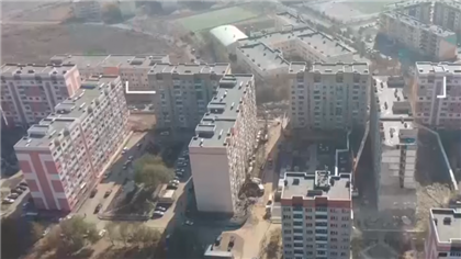 В Алматы начали сносить две недостроенные девятиэтажки