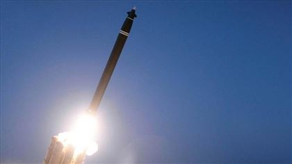 КНДР запустила 4 баллистические ракеты в сторону Желтого моря