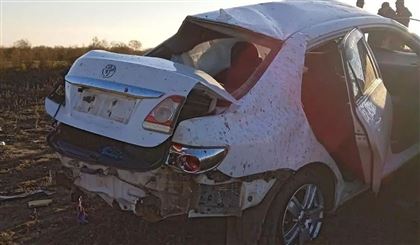 В Атырауской области на трассе перевернулся автомобиль, погиб 14-летний водитель
