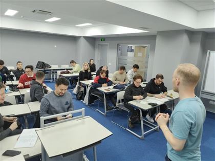 Бесплатный разговорный клуб казахского языка открылся в Уральске