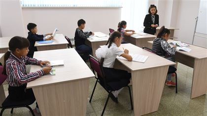 В Кыргызстане закрыли 509 школ на карантин 
