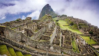 Сотни туристов застряли в древнем городе в Перу после введения режима ЧП