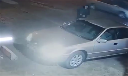 Угон автомобиля попал на камеры в Кызылорде