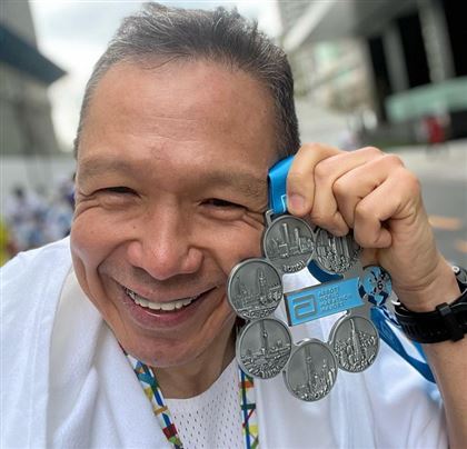 57-летний казахстанец пробежал 6 самых знаменитых марафонов мира: как ему это удалось