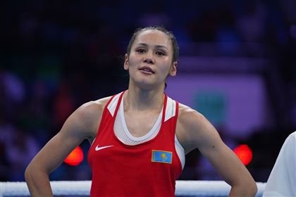 Алуа Балкибекова одолела россиянку на чемпионате мира по боксу