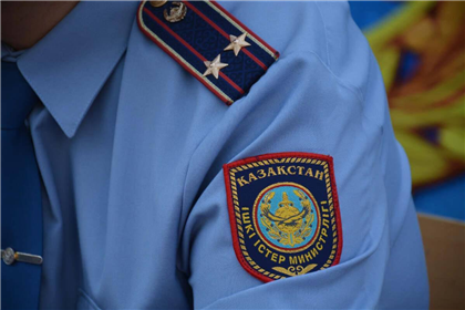 Костанайский полицейский торговал наркотиками
