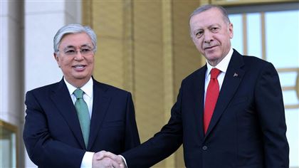 Президент Казахстана поздравил Реджепа Эрдогана с победой на выборах