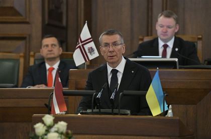 Эдгар Ринкевич, объявивший о своей принадлежности к ЛГБТ-сообществу, вступил в должность президента Латвии