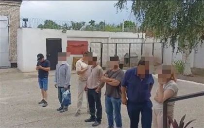 Семерым гражданам Узбекистана закрыли въезд в Казахстан 