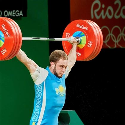 Казахстанский штангист отсудил свои призовые, положенные за олимпийскую медаль 