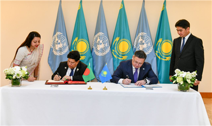 Казахстанский министр иностранных дел провел переговоры со своим коллегой из Бангладеша