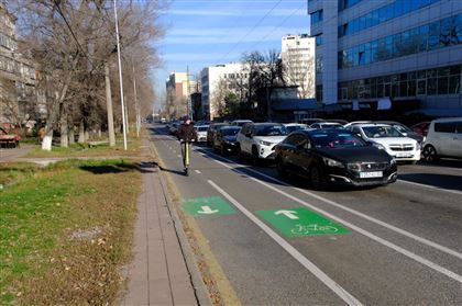 Новые велодорожки и полосы для общественного транспорта появятся в Алматы