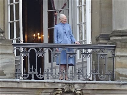 Королева Дании неожиданно отреклась от престола