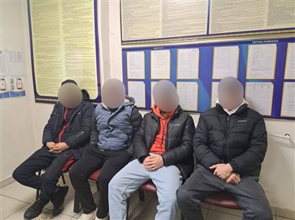 Полицейские Павлодарской области выдворили из страны четверых иностранцев 