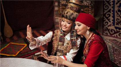 «Казахские традиции ― феномен, который сохраняет национальную безопасность» ― обзор казпрессы 