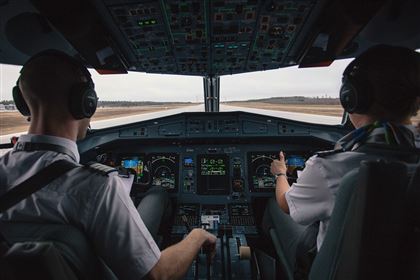 В аэропорту Алматы задержали пилота Air Astana в наркотическом опьянении