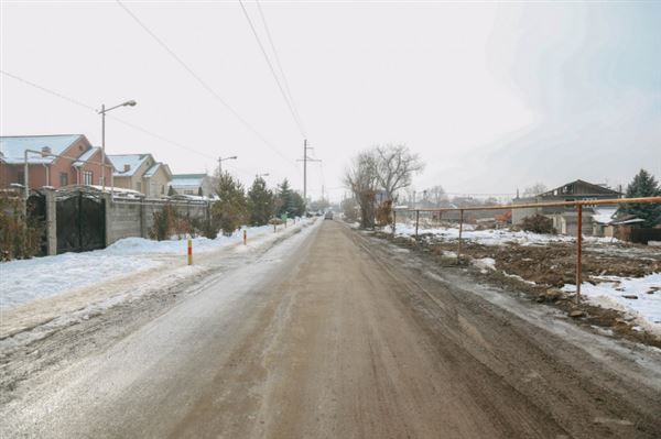 Улица Арман в микрорайоне Калкаман Tengrinews.kz/Алихан Сариев
