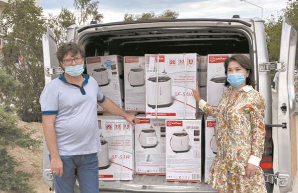 Две актауские семьи бизнесменов закупили в России для жителей Мангистау 45 кислородных концентраторов. Фото предоставлено ЦОК области