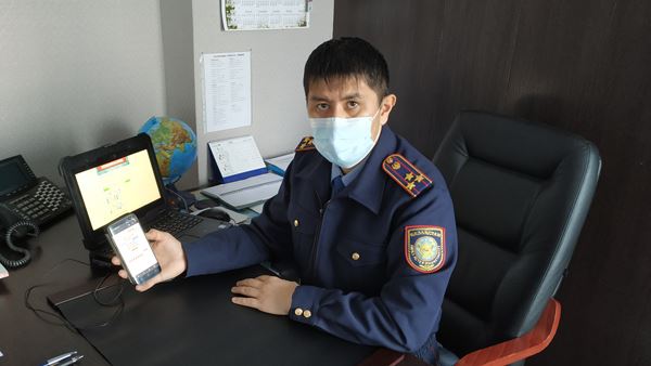 Начальник управления по противодействию наркопреступности ДП СКО Жандос Басыбаев отслеживает каждый магазин наркоты
