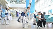 «Страстно ненавижу» - как пассажиры отреагировали на открытие нового терминала в аэропорту Алматы