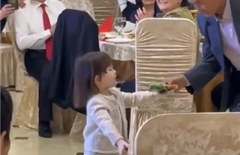 "Будущая Байзакова" - казахстанцы обсуждают девочку, которая выпрашивала деньги на тое