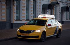 "Яндекс.Такси" больше не сможет  в 10 раз повышать цены на поездки