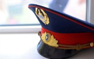 В Атырау арестовали пьяного инспектора полиции