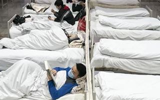 Жертвами коронавируса в Китае стали уже 563 человека