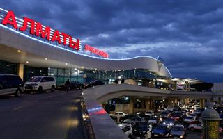 Аэропорт Алматы был оцеплен - повода для паники нет