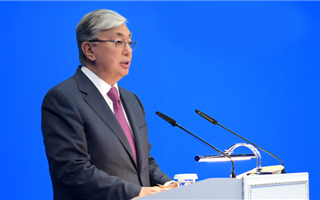 Президент Казахстана запустил фронт-офис волонтеров в Нур-Султане