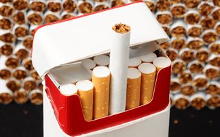 Поднять стоимость сигарет в 10 раз предложили в РК