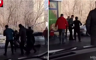 В Алматы водители не поделили заправку и устроили потасовку