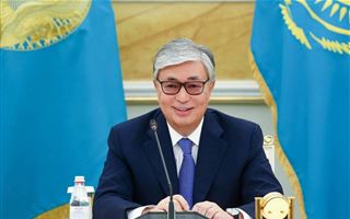 Президент Казахстана поручил пересмотреть действующий порядок отдыха в праздничные дни