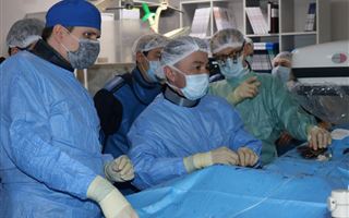 Впервые операцию "без выключения" сердца провели в Усть-Каменогорске 