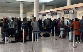143 казахстанца вылетели из Тбилиси на родину