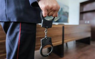 В Кызылординской области за нарушение режима ЧП арестованы 14 владельцев кафе