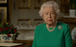 Королева Елизавета II призвала британцев к самодисциплине и решимости