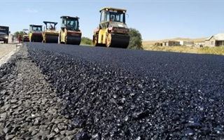В Туркестанской области отремонтируют более 900 километров автодорог