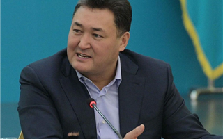 Экс-аким Булат Бакауов останется под домашним арестом еще на месяц