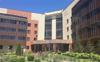 Отделение городской клинической больницы №4 закрыли на карантин в Алматы