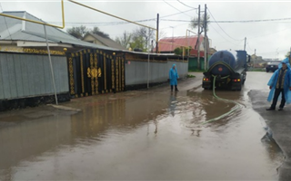 Причину подтоплений после дождей назвали в Алматы
