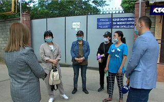 В Алматы бывшие сотрудники фармацевтической компании подадут в суд на руководство за незаконное увольнение