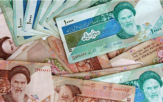 Иран переименовал валюту