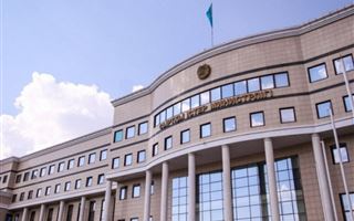 Казахстан поможет перевезти кыргызстанцев из России домой