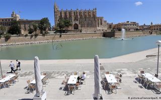 Карантин отменят для туристов в Испании