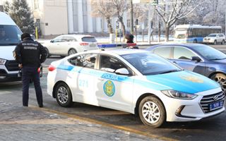 В Алматы 19-летний водитель устроил смертельно опасные гонки