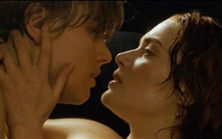 Из-за коронавируса в Голливуде ввели новые правила съемки интимных сцен