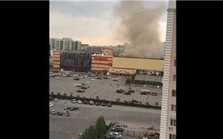 Людей эвакуируют из ТРЦ АДК в Алматы