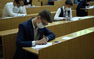 В Туркестанской области выпускник набрал на ЕНТ 138 баллов из 140